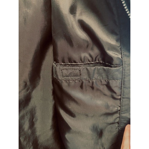 Eddie Bauer Hooded Jacket - Picture 6 of 8